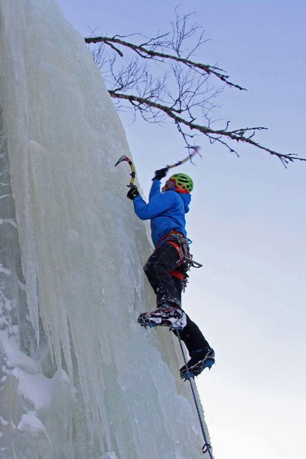 Arrampicata su ghiaccio